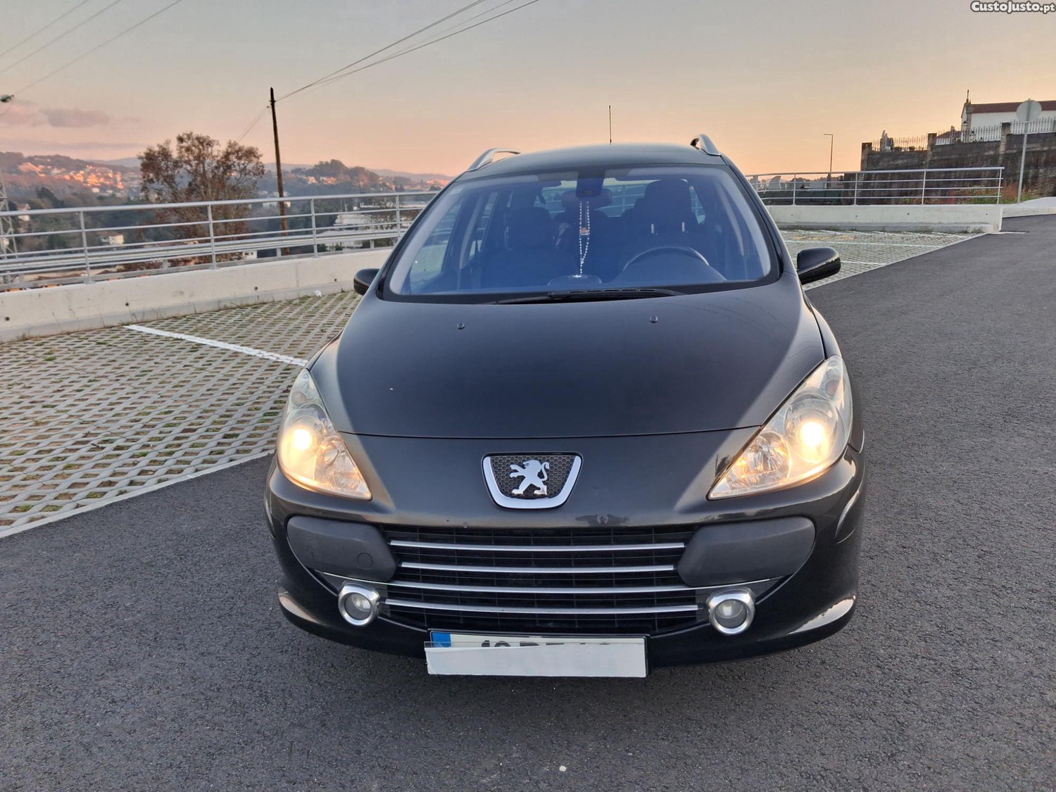 Peugeot 307 1.6 HDI Como NOVA 7 lugares — fotografia 10