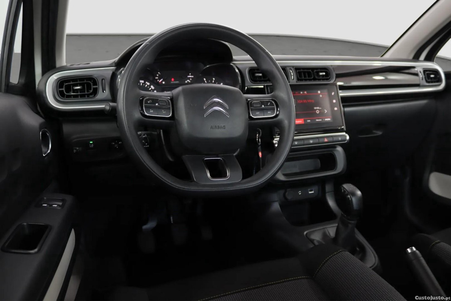 Citroën C3 1.2 PureTech Shine — fotografia 8
