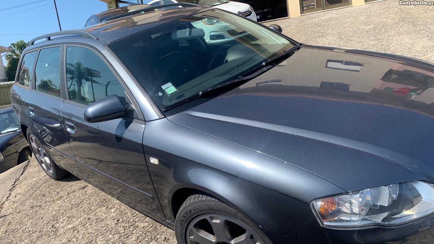 Audi A4 2.0 TDI 16V — fotografia 6