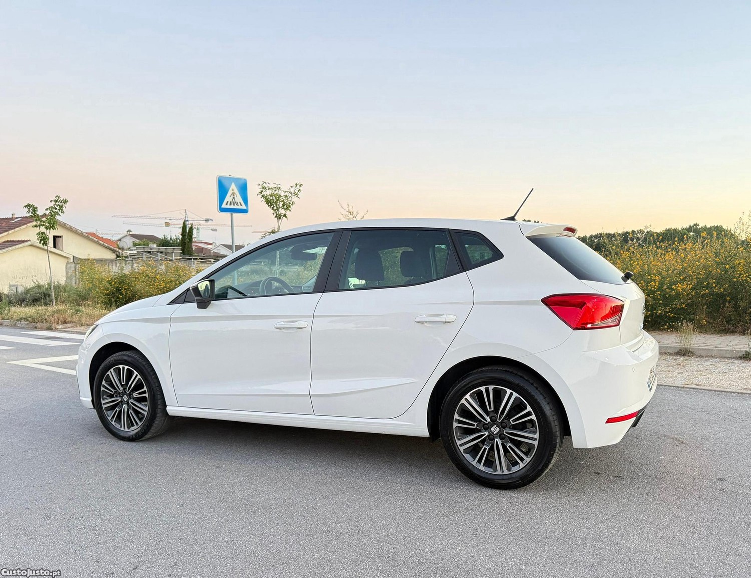 SEAT Ibiza 1.0 TSI Reference — fotografia 4