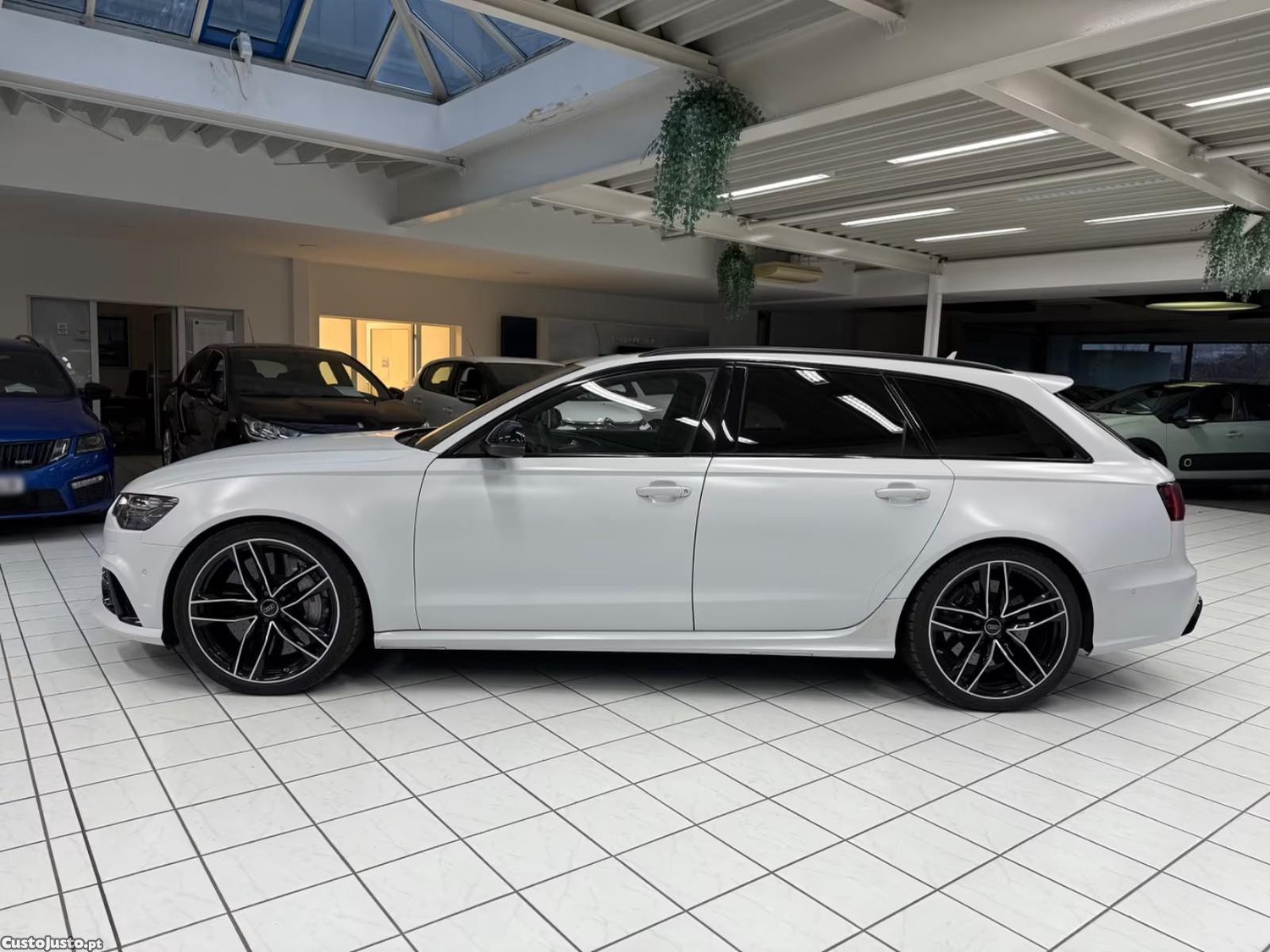 Audi  4.0 TFSi quattro performance - 16 foto 2