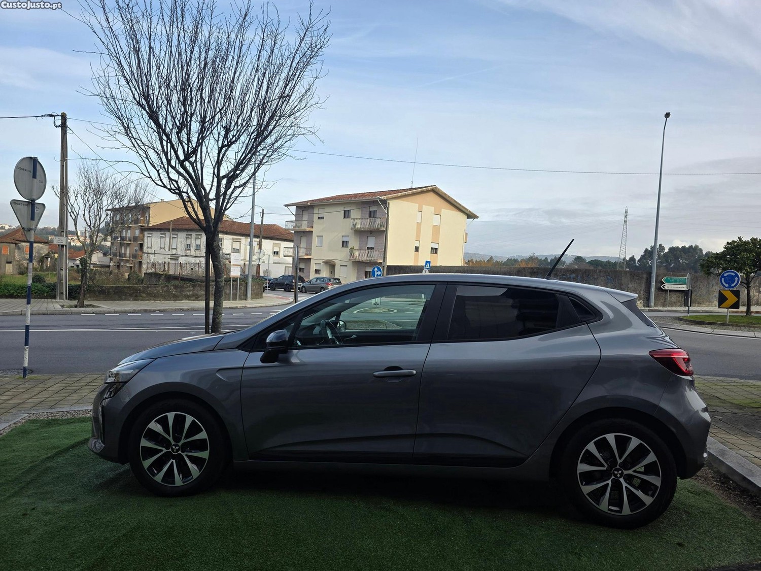 Mitsubishi Colt 1.0 MPI-T Invite — fotografia 22