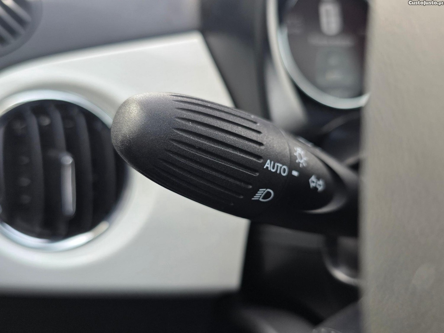 Fiat 500 1.0 Hybrid — fotografia 11