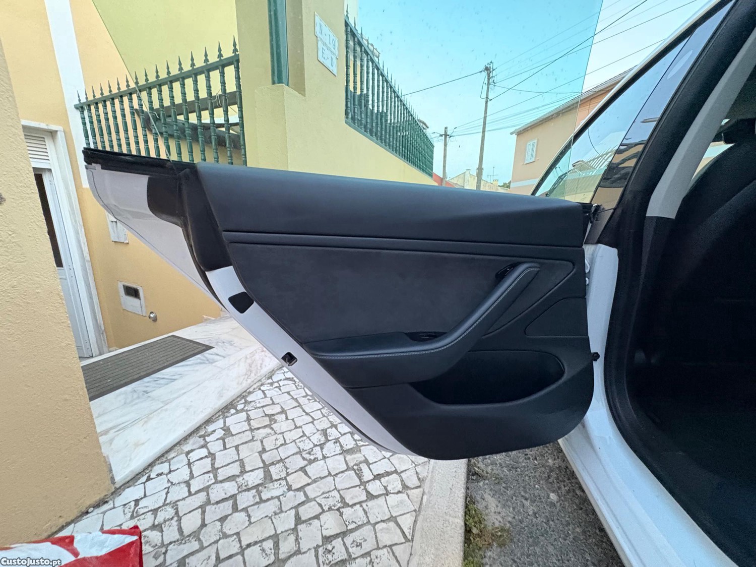 Tesla Model 3 3 — fotografia 3