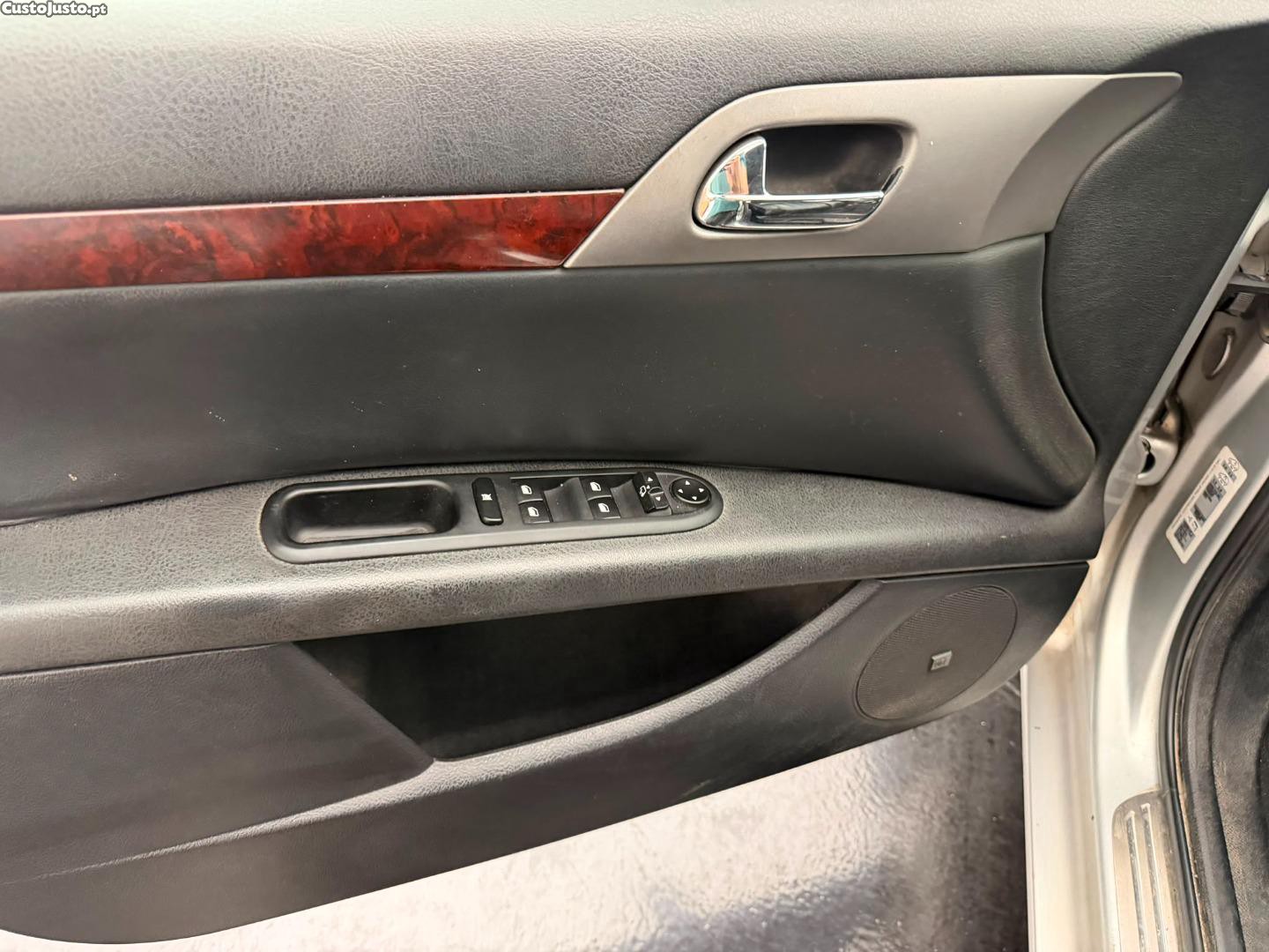 Peugeot 407 2.0HDI — fotografia 10