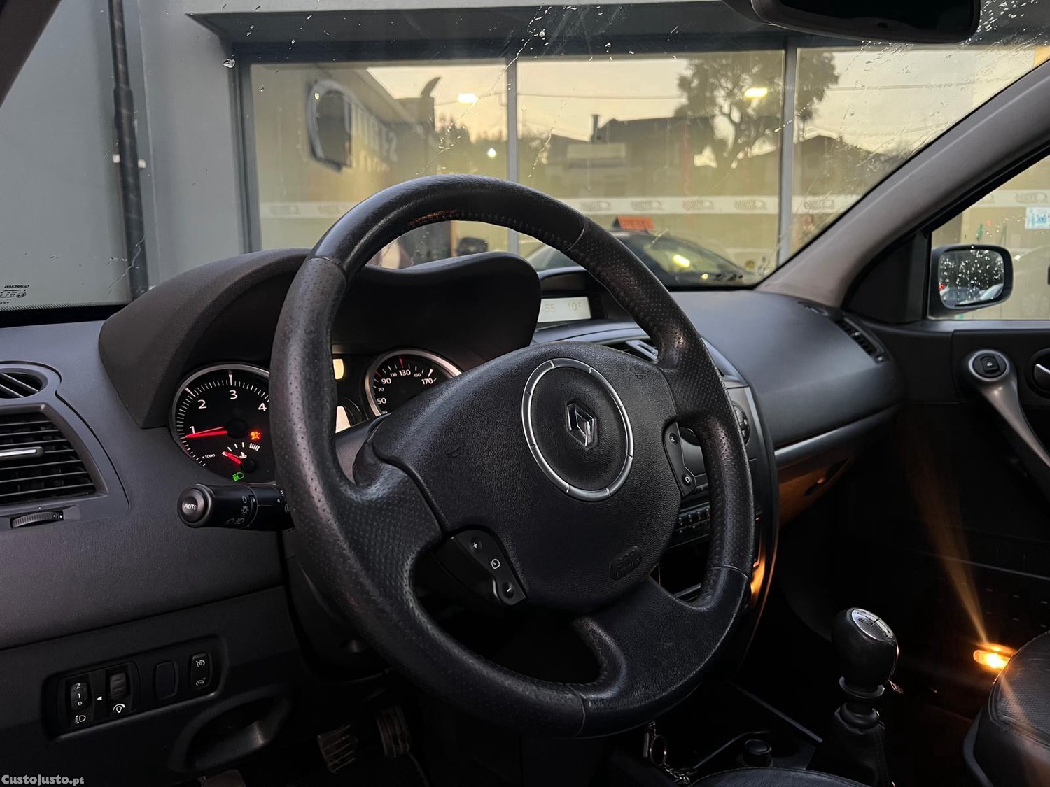 Renault Mégane Break 1.5 dCi Confort — fotografia 13