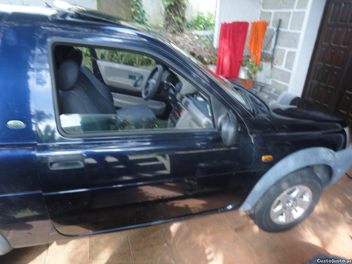 Land Rover Freelander 19 tdi — fotografia 9