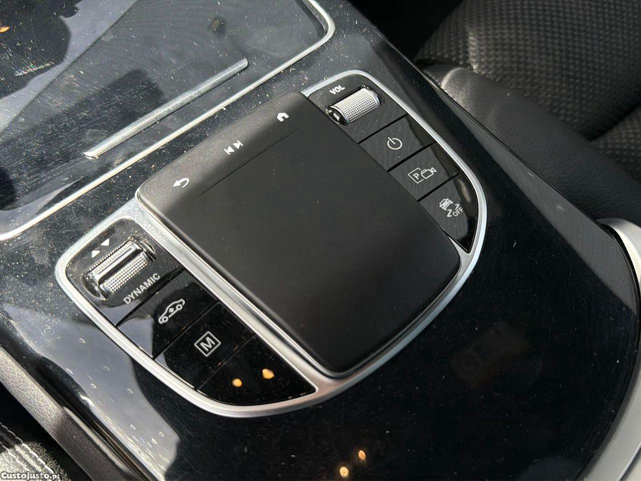 Mercedes-Benz GLC 300 e 4Matic — fotografia 11