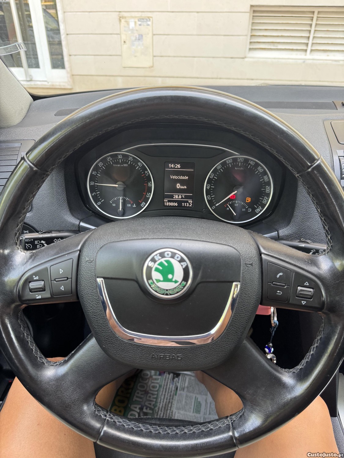 Skoda Octavia 1.6TDI 105cv c/ histórico — fotografia 2