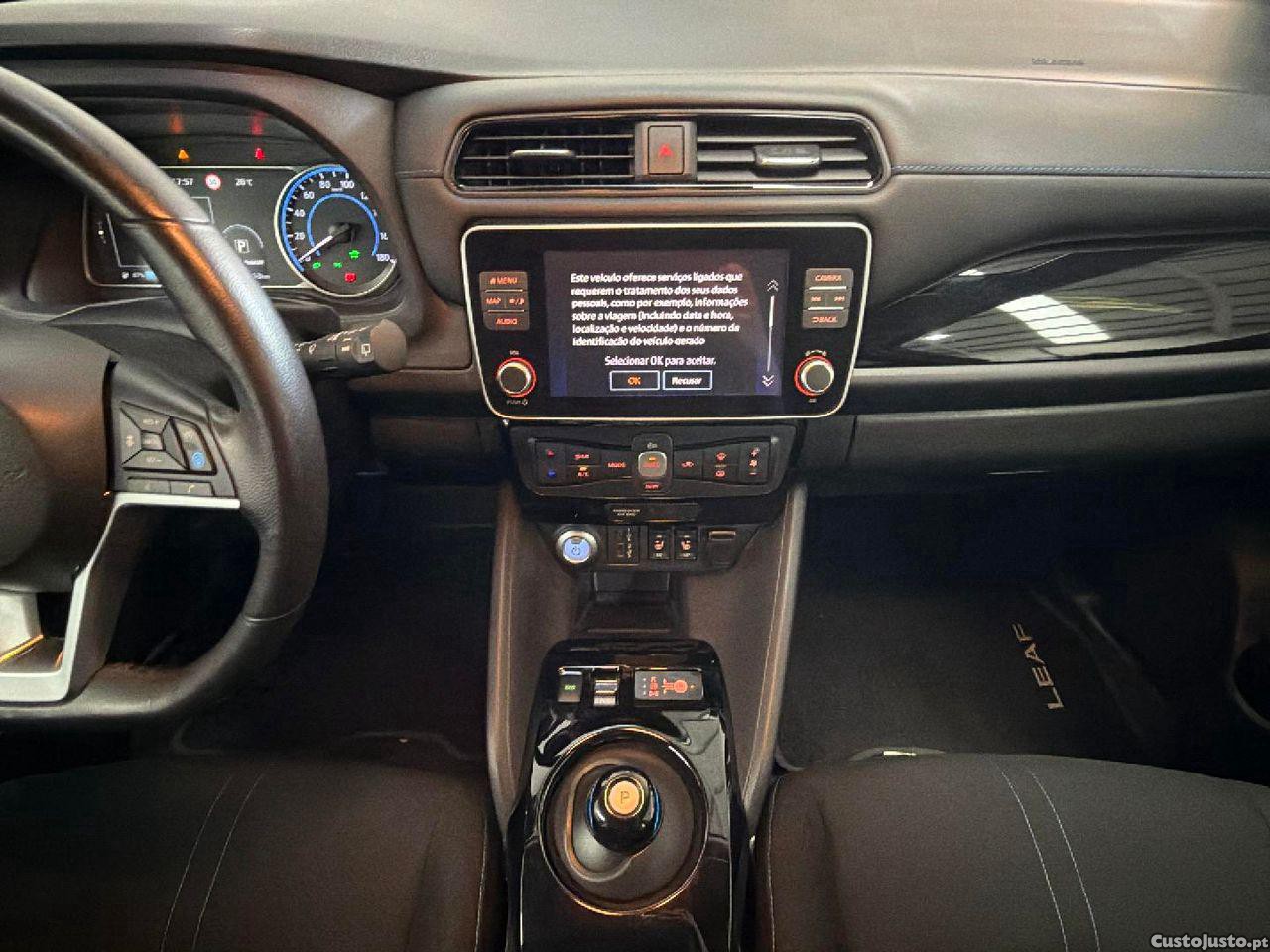 Nissan Leaf N-Connecta — fotografia 13