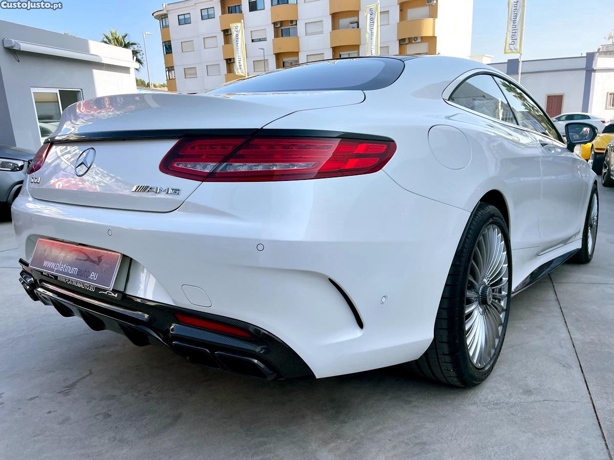Mercedes-Benz S 63 AMG V8 Bi-Turbo 4-Matic — fotografia 10