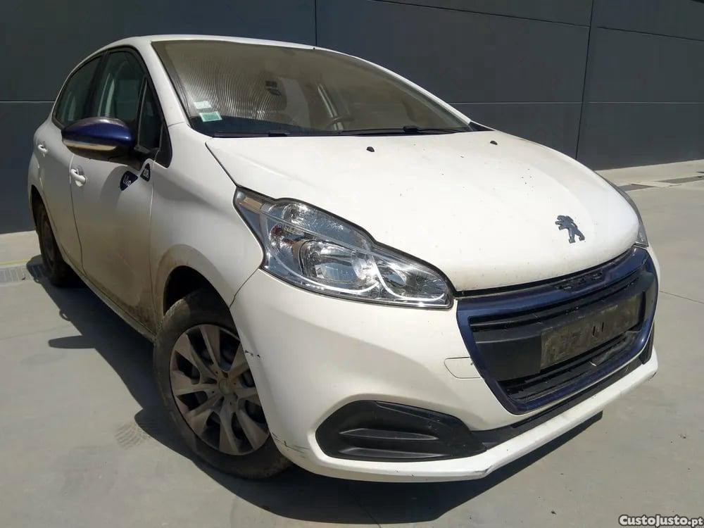 Peugeot 208 1.6 BlueHDi 100 (73 kW / 100 cv) [01.2015 - 12.2019] - 16 — photo 3