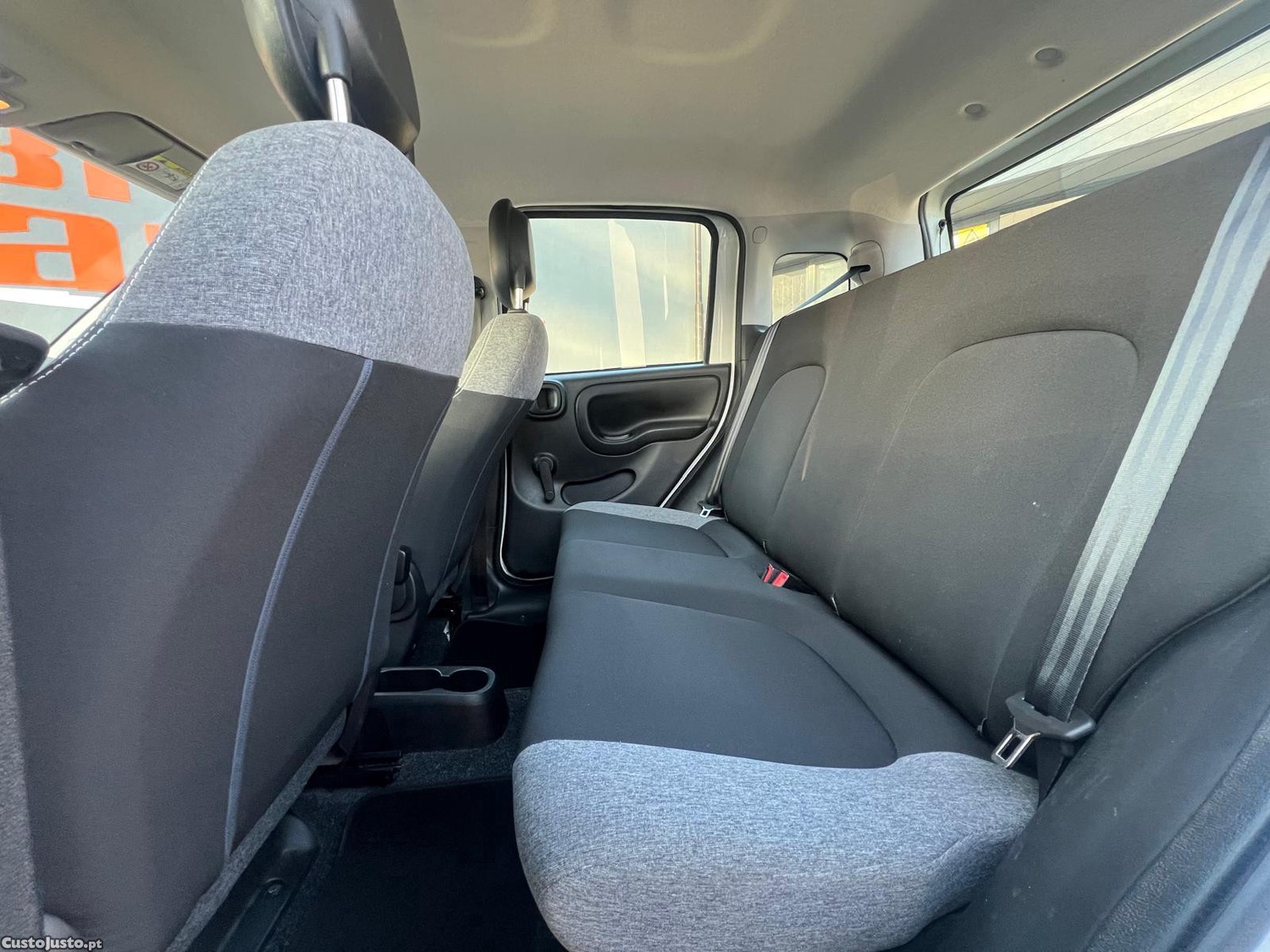 Fiat Panda hibrido city life — fotografia 5