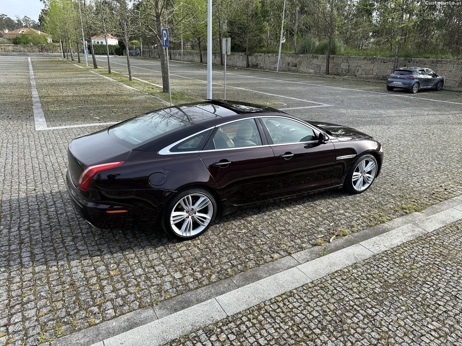 Jaguar XJ 3.0 V6 275 CV — fotografia 5