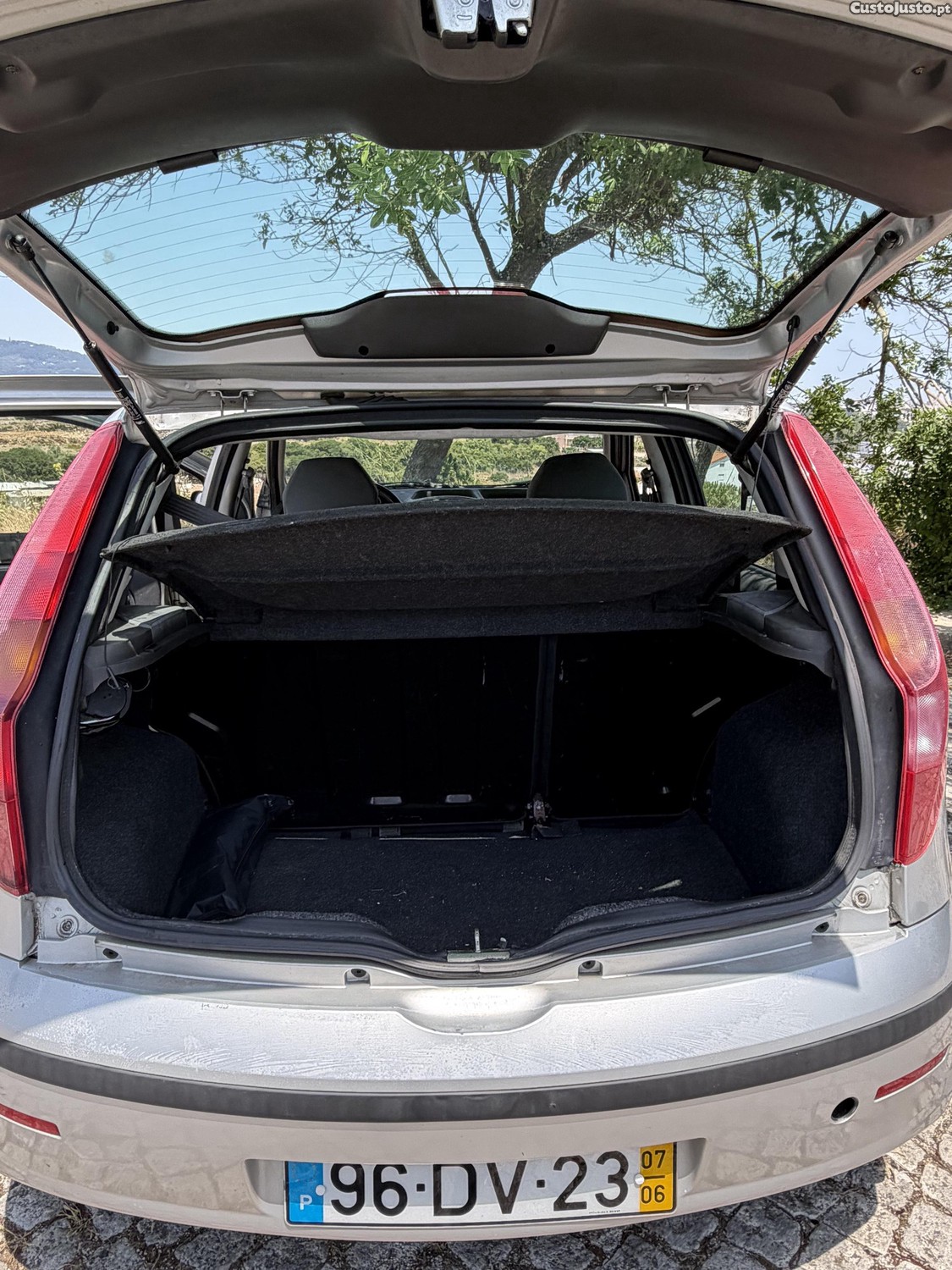 Fiat Punto 1.3 multijet — fotografia 5