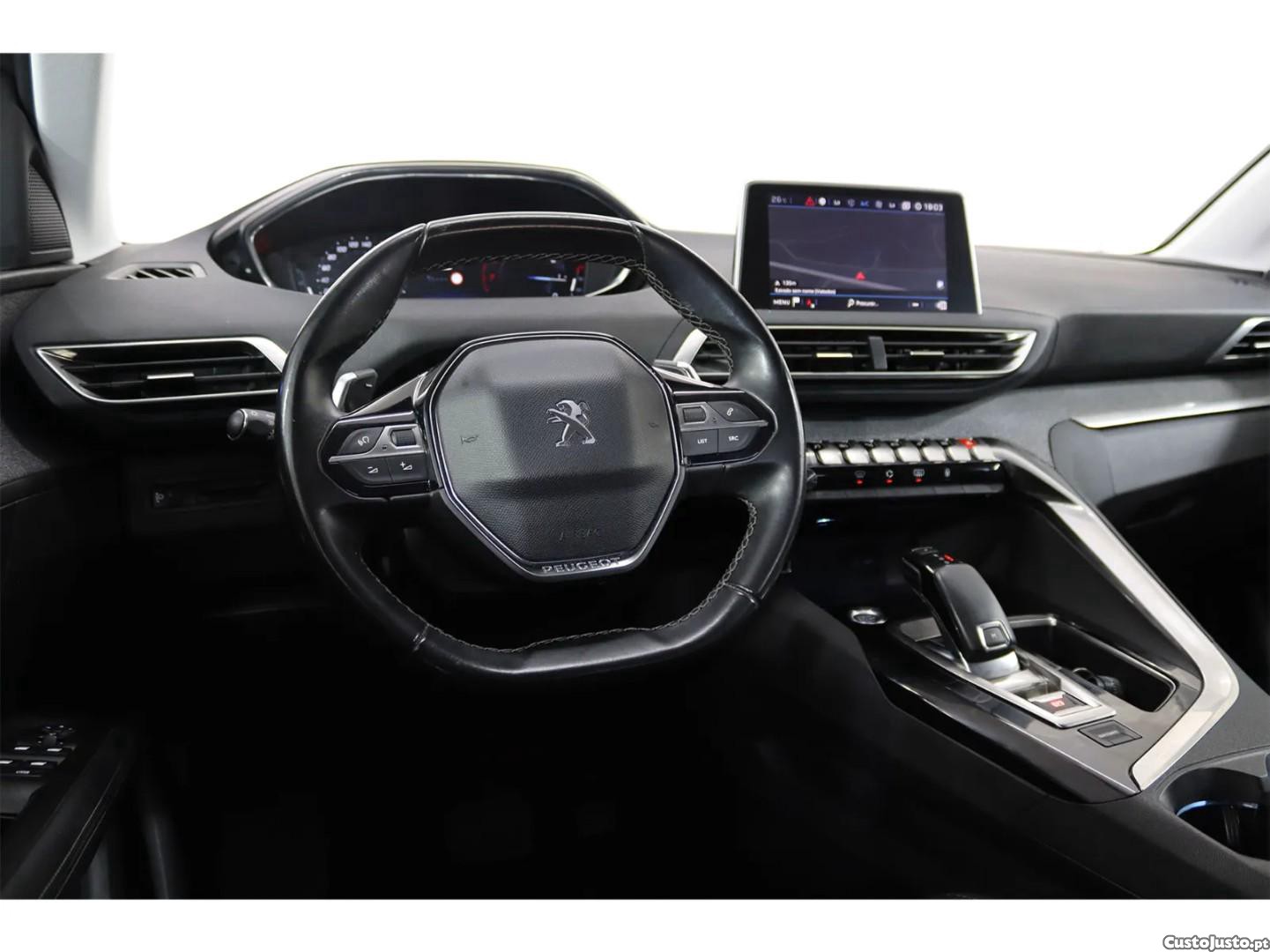 Peugeot 3008 1.2 PureTech Allure EAT8 — fotografia 9