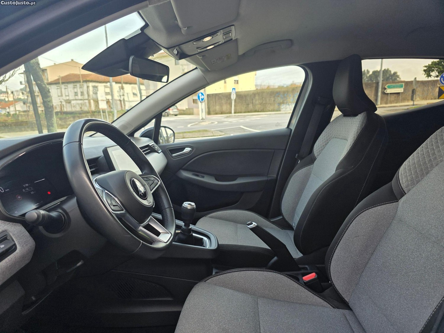 Mitsubishi Colt 1.0 MPI-T Invite — fotografia 21