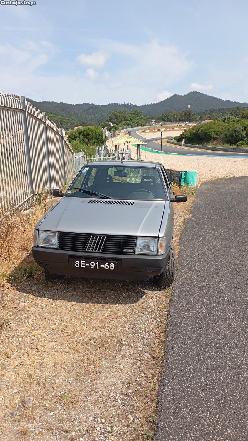 Fiat Uno 60 SL — fotografia 3