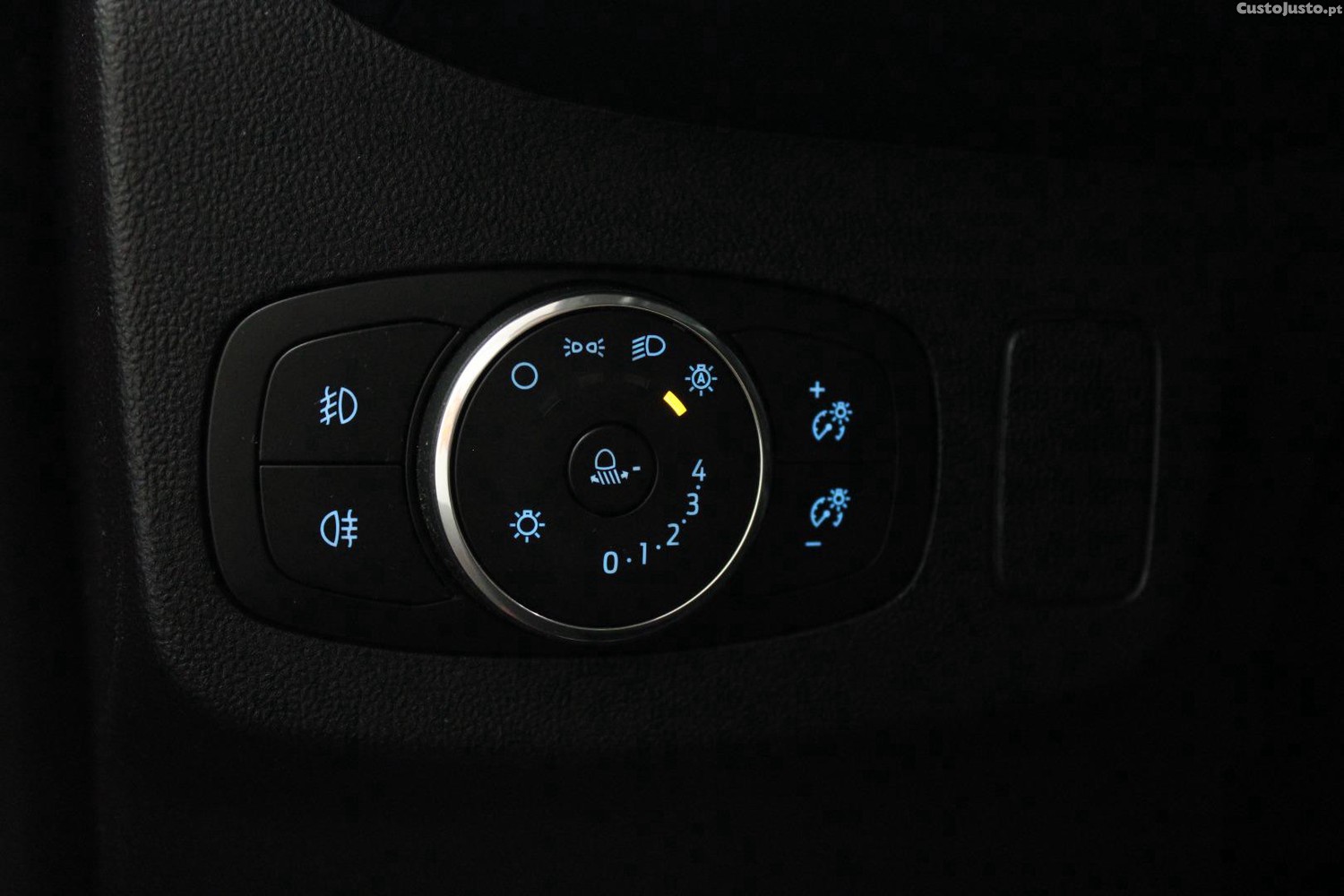 Ford Puma 1.0 ECOBOOST MHEV — fotografia 13