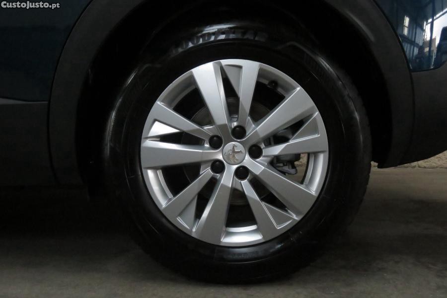 Peugeot 3008 1.5 BlueHDi Active P — fotografia 2