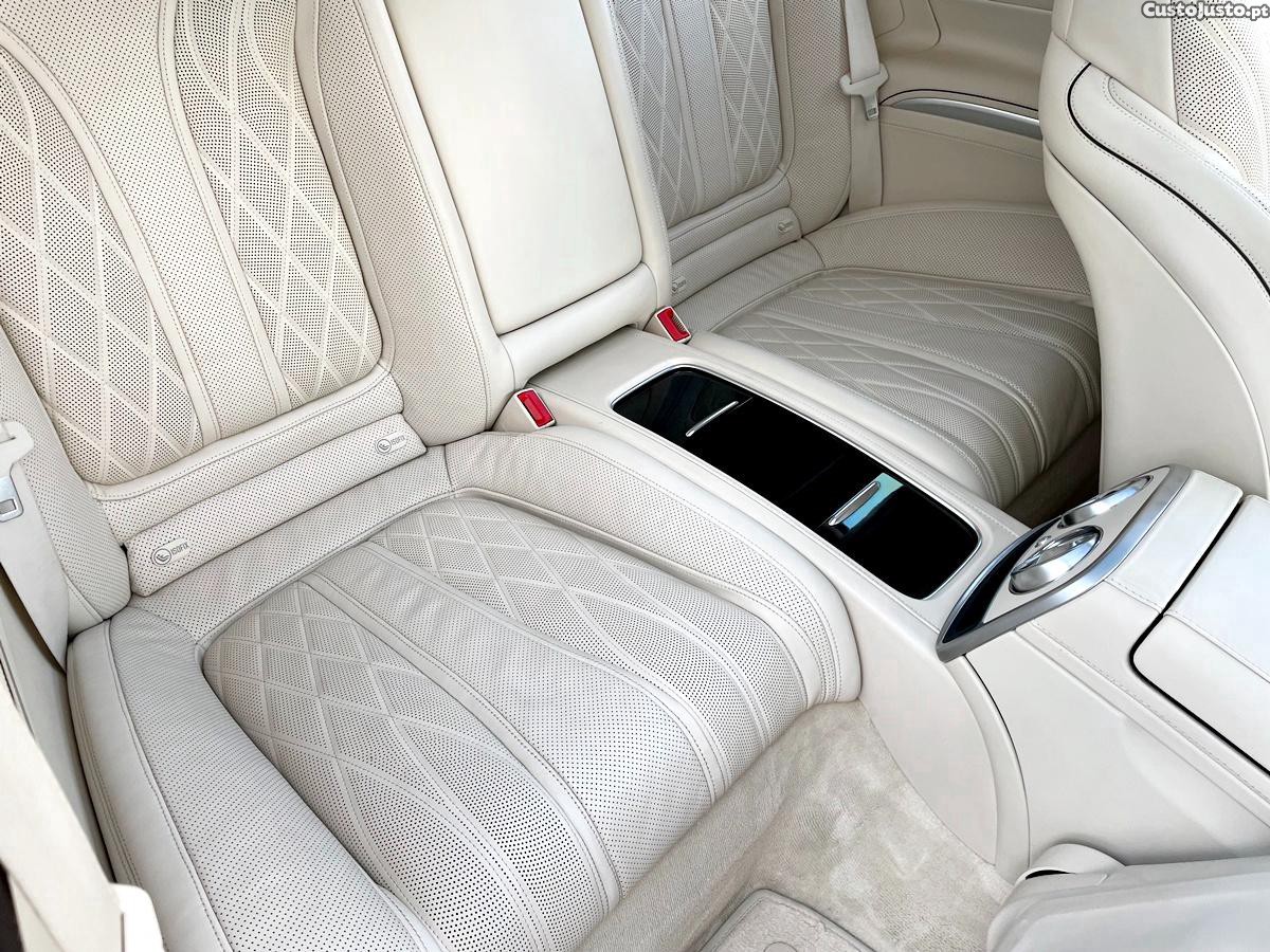 Mercedes-Benz S 63 AMG V8 Bi-Turbo 4-Matic — fotografia 27