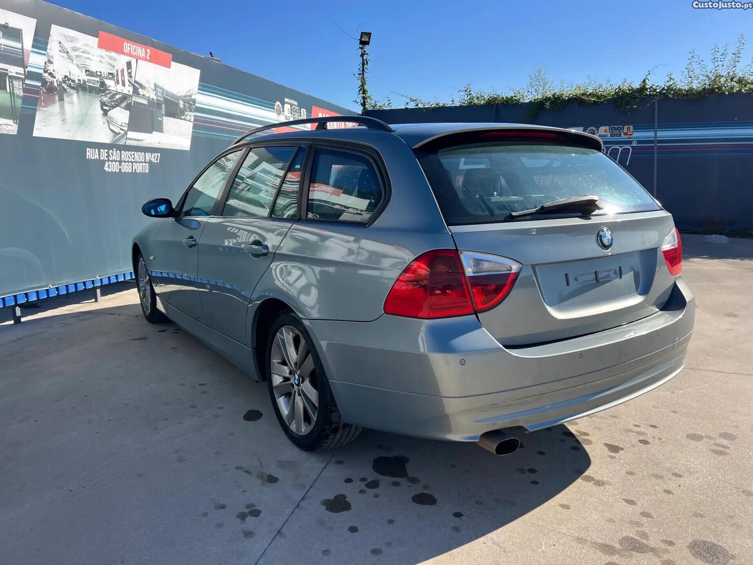 BMW 320 i Edition Exclusive — fotografia 10