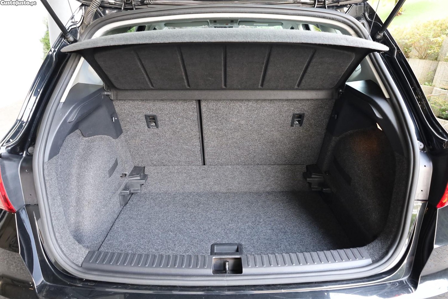 SEAT Arona 1.0 TSi Style — fotografia 13