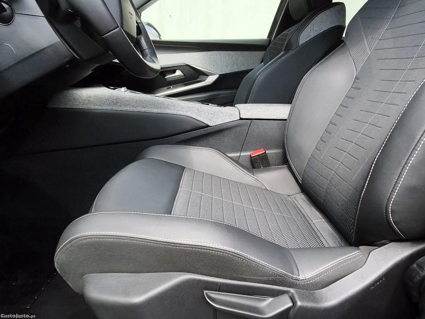 Peugeot 3008 1.2 Hybrid Allure e-DCS6 — fotografia 18