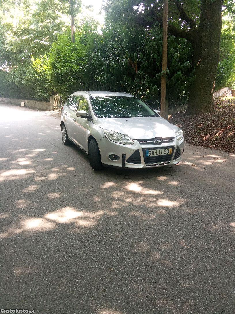 Ford Focus 4 — fotografia 8