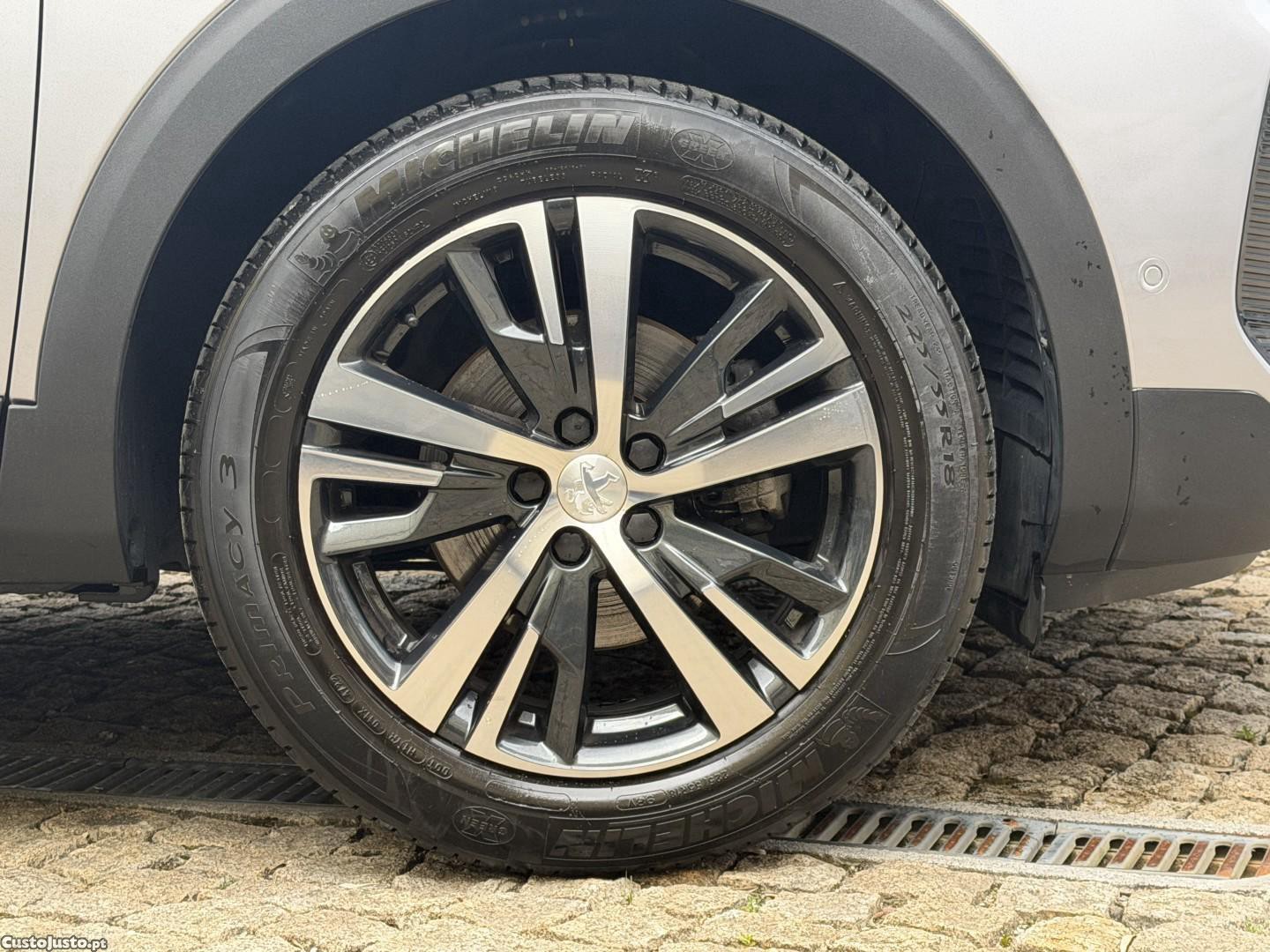 Peugeot 5008 1.2 PureTech Allure Pack EAT8 - 21 foto 5
