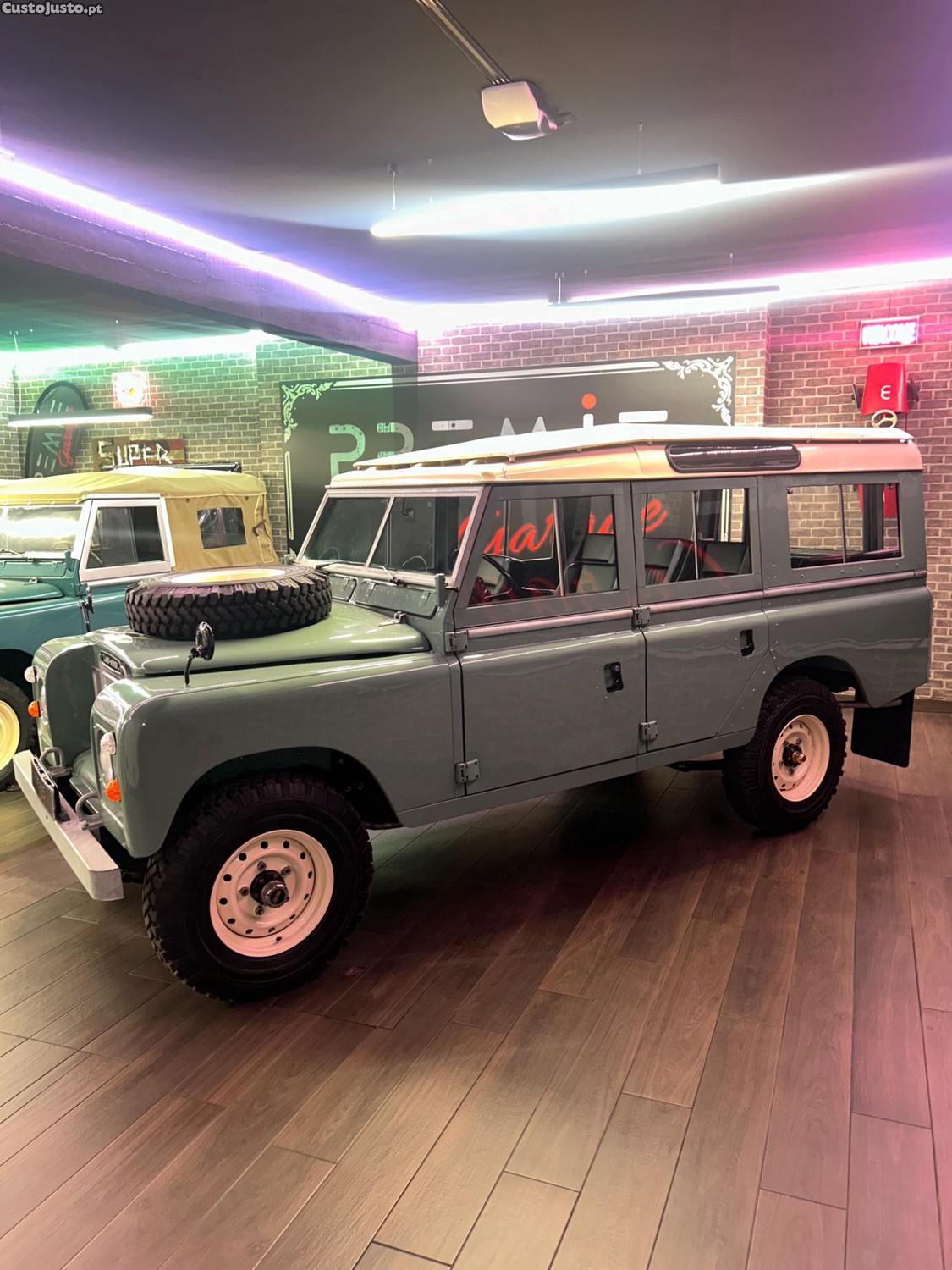 Land Rover Serie III Long 109 — fotografia 7