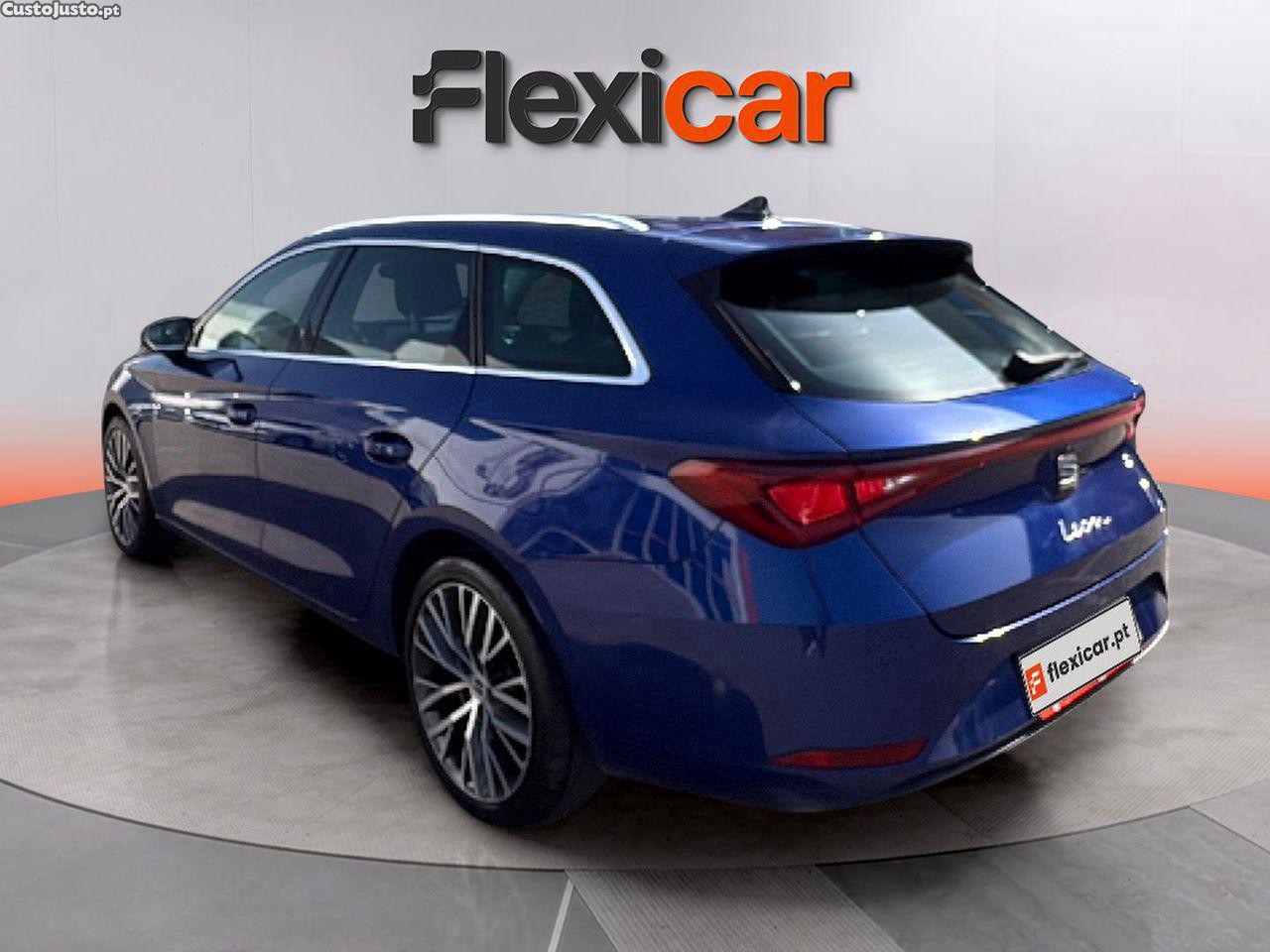 SEAT Leon 1.5 TSI Xcellence — fotografia 12
