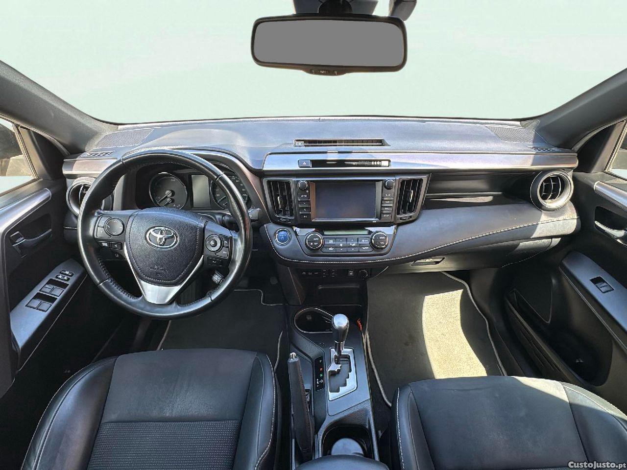 Toyota RAV4 2.5 HSD Comfort — fotografia 7