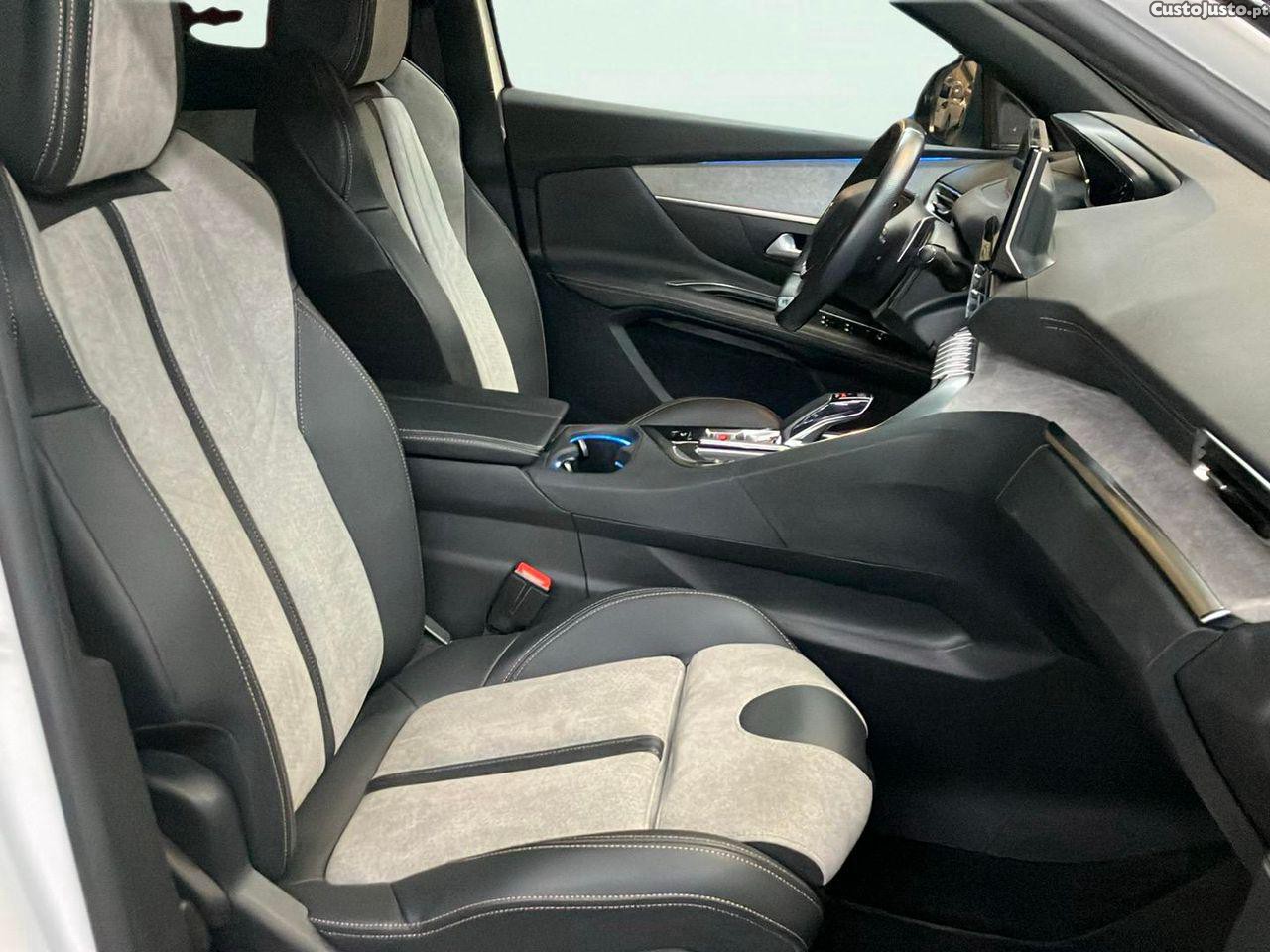 Peugeot 3008 1.6 Hybrid4 GT Pack e-EAT8 — fotografia 11