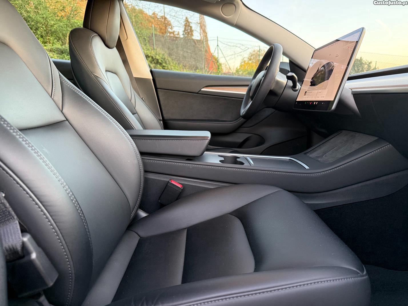 Tesla Model 3 Tração Traseira — fotografia 4
