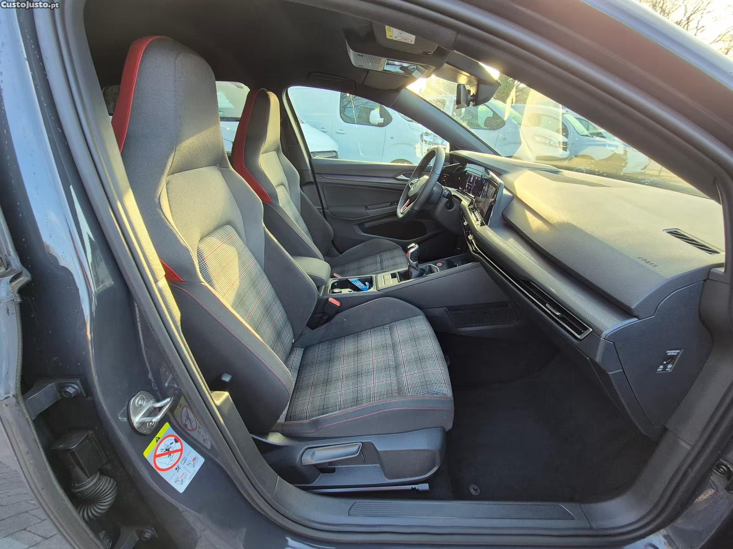 Volkswagen Golf GTI Maxtrix — fotografia 16