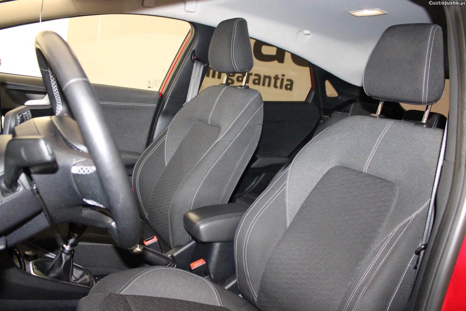 Ford Puma 1.0 ECOBOOST MHEV — fotografia 12