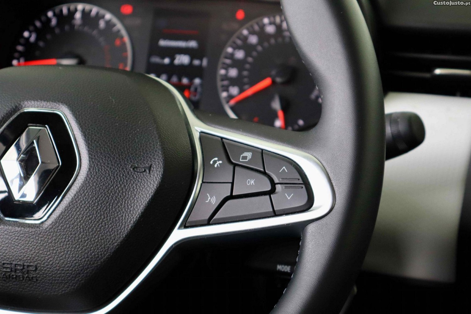 Renault Clio 1.0 TCe Evolution Bi-Fuel — fotografia 17