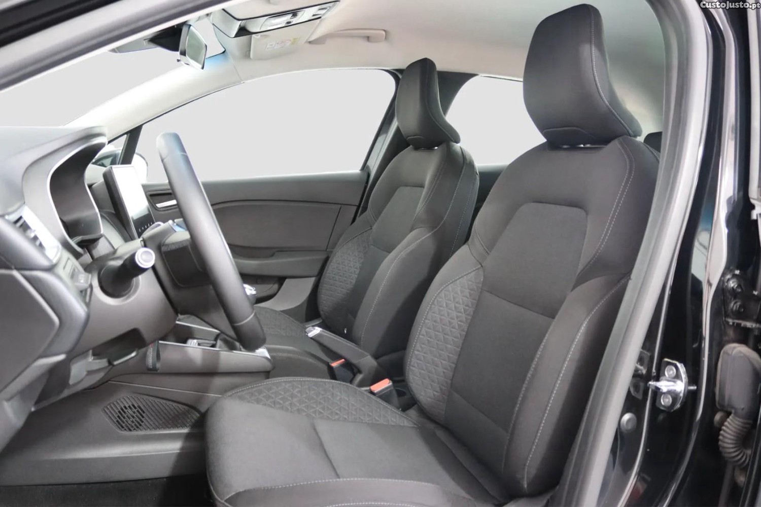 Renault Clio 0.9 TCe Limited — fotografia 10