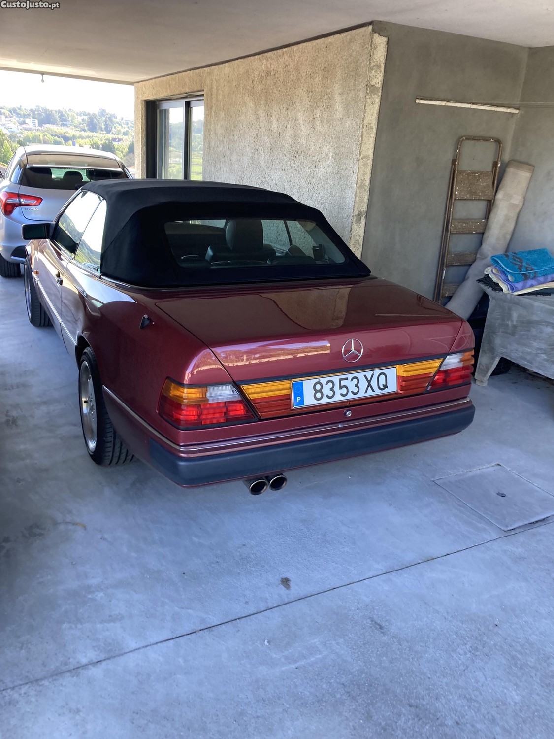 Mercedes-Benz 300 CE 24 — fotografia 4