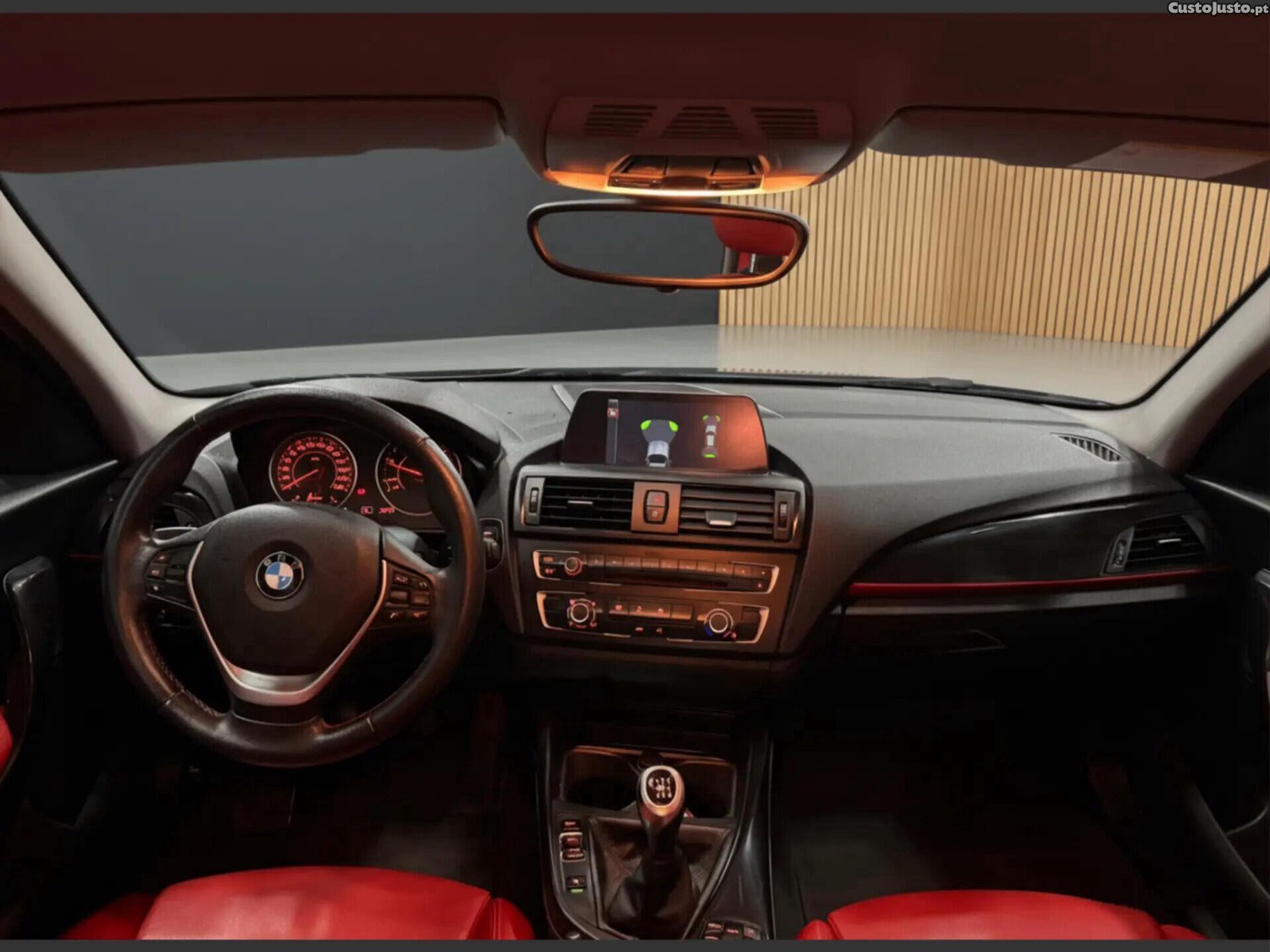 BMW 116 d EDynamics Line Sport — fotografia 4
