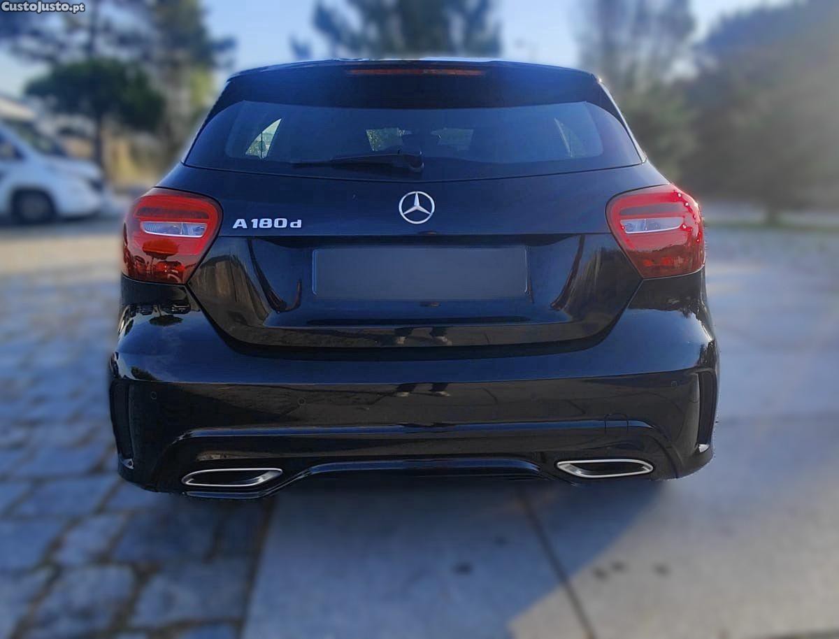 Mercedes-Benz A 180 AMG — fotografia 10