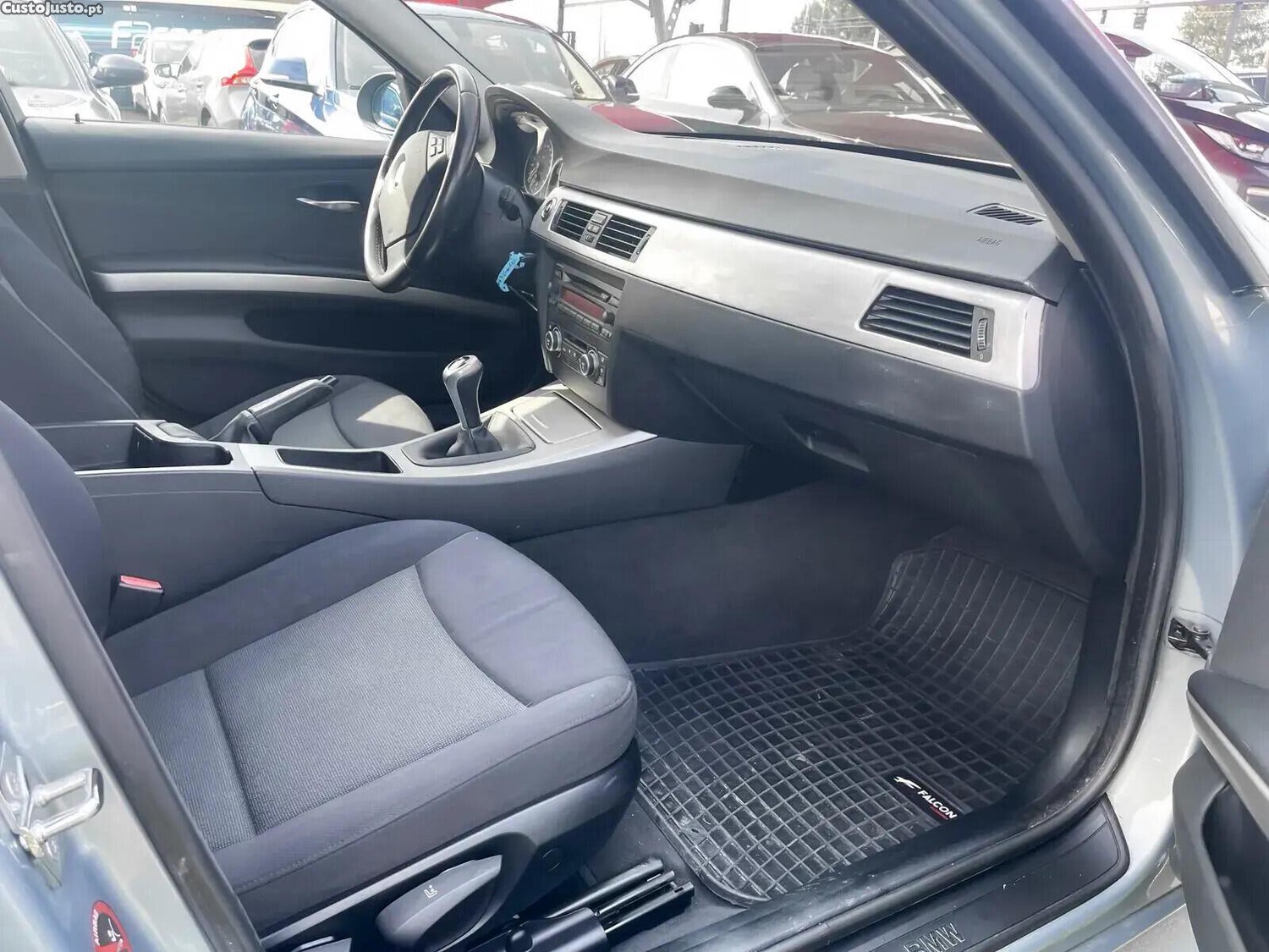 BMW 320 i Edition Exclusive — fotografia 6