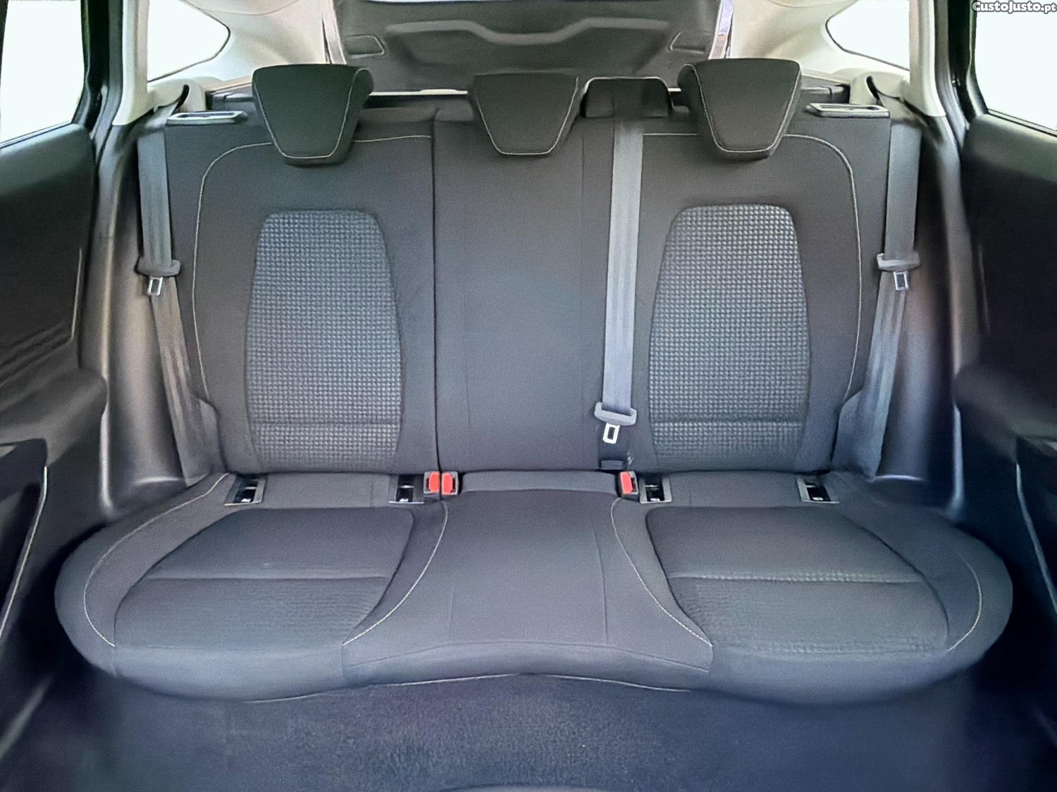 Ford Focus SW 1.0 ECOBOOST MHEV ACTIVE 125 CV — fotografia 7