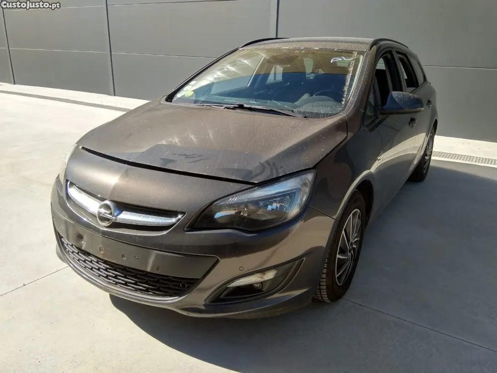 Opel Astra 1.6 CDTi (68) (81 kW / 110 cv) [02.2014 - 10.2015] - 15 foto 2