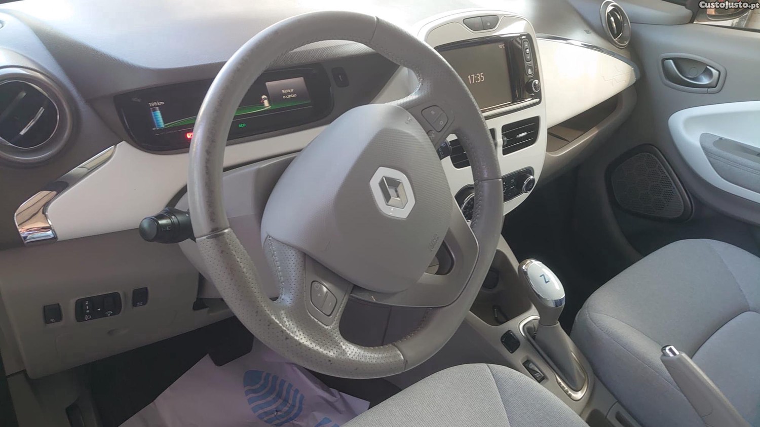 Renault Zoe Electrico — fotografia 3