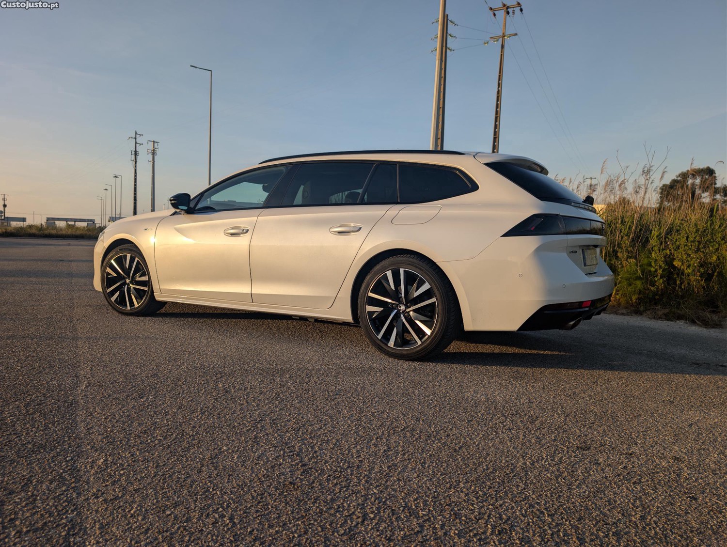 Peugeot 508 SW 225 e-EAT8 GT — fotografia 9