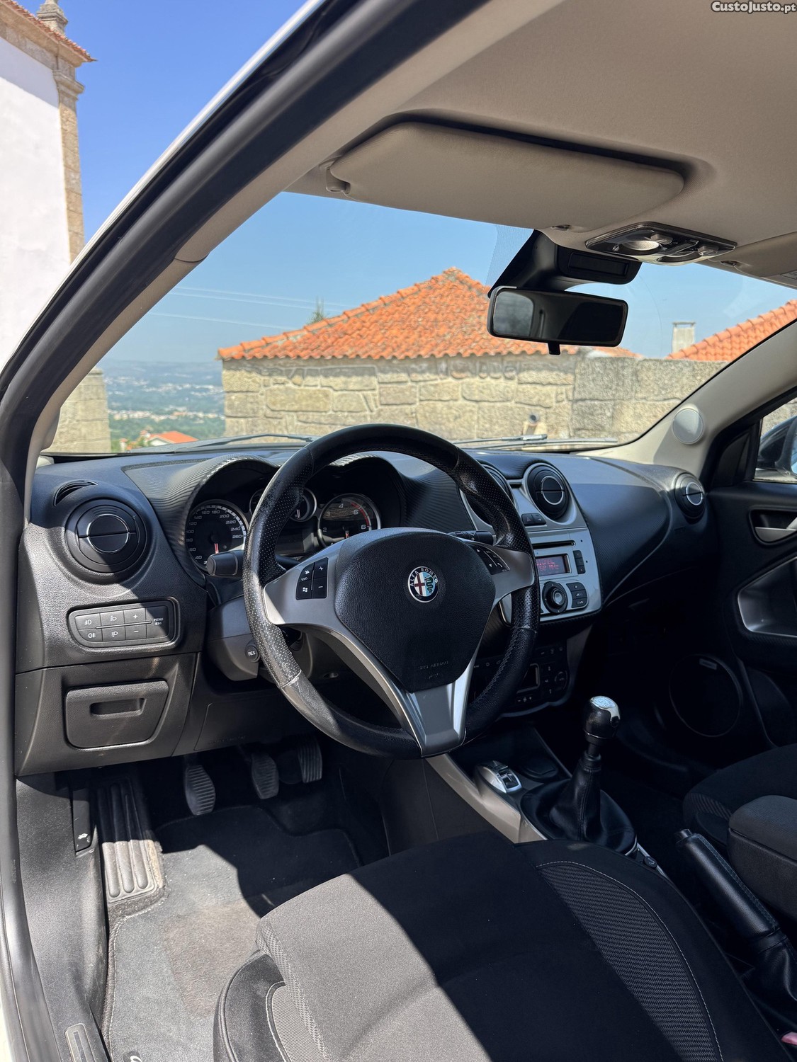Alfa Romeo MiTo 1.6 JTDm — fotografia 6