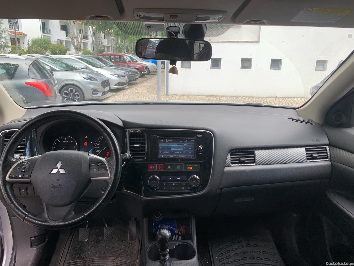 Mitsubishi Outlander 2.2 DI-D — fotografia 5