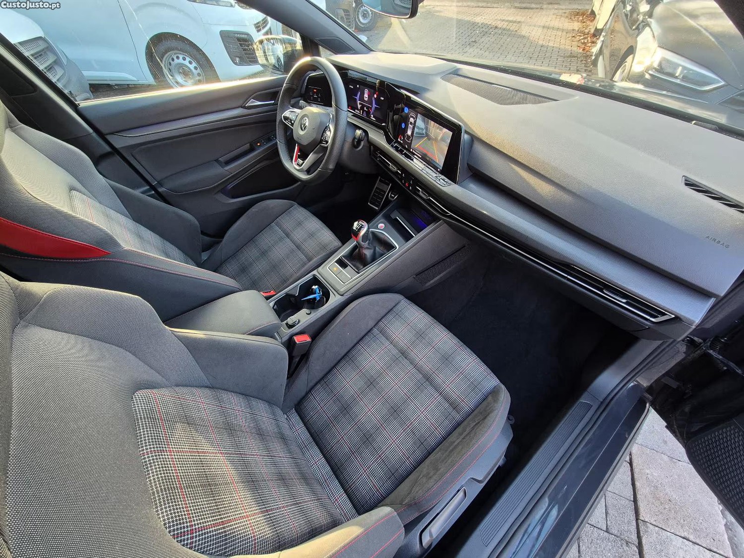 Volkswagen Golf GTI Maxtrix — fotografia 15